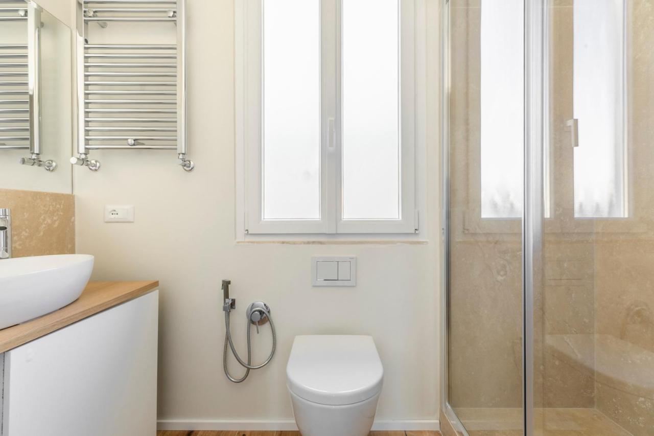 La Dolce Vita - Sunny Penthouse Trastevere Station 100Sqm Rome Extérieur photo