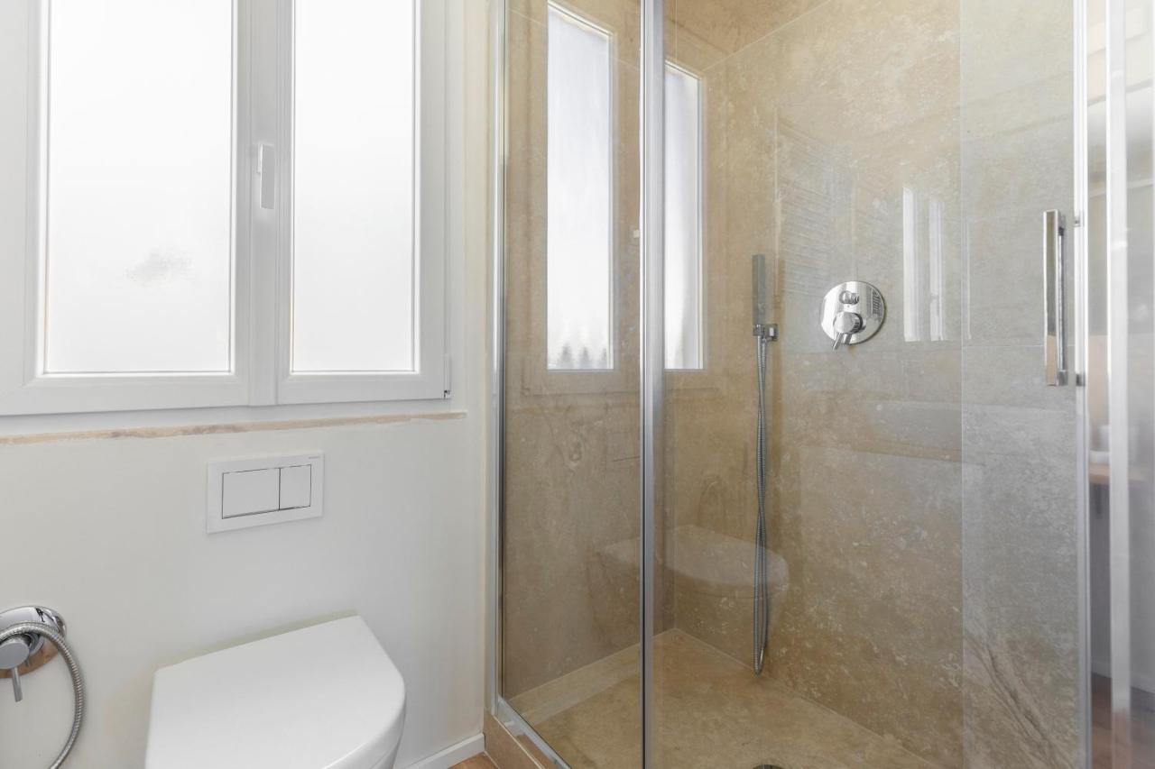 La Dolce Vita - Sunny Penthouse Trastevere Station 100Sqm Rome Extérieur photo