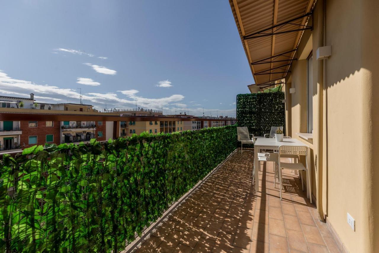 La Dolce Vita - Sunny Penthouse Trastevere Station 100Sqm Rome Extérieur photo